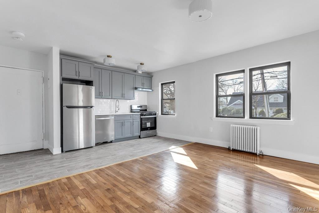 105 Long Beach Road # A, Hempstead, NY 11550