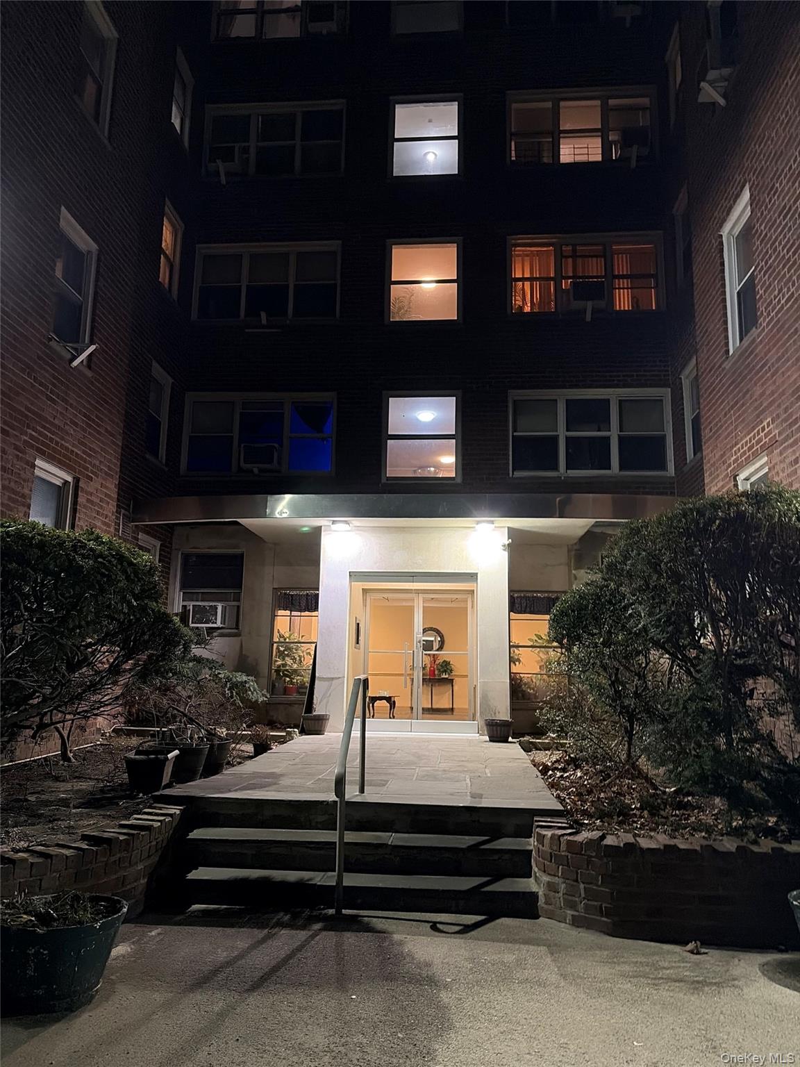 1234 Midland Avenue # 3E, Bronxville, NY 10708