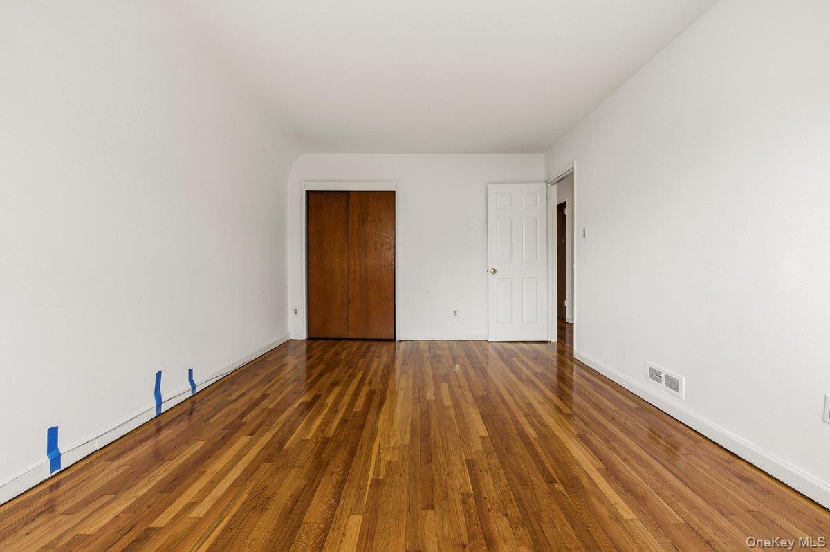 220 Calhoun Avenue, Bronx, NY 10465