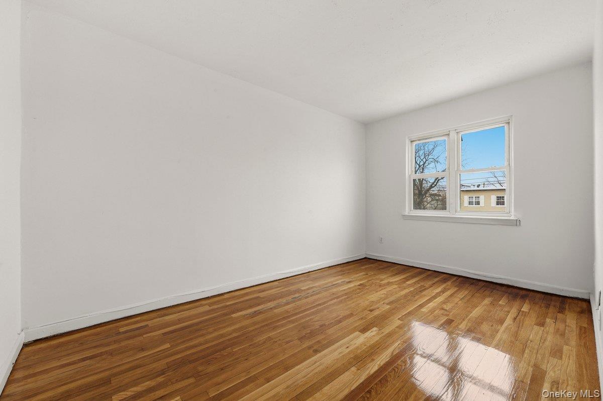 220 Calhoun Avenue, Bronx, NY 10465