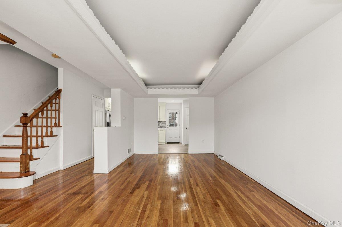 220 Calhoun Avenue, Bronx, NY 10465