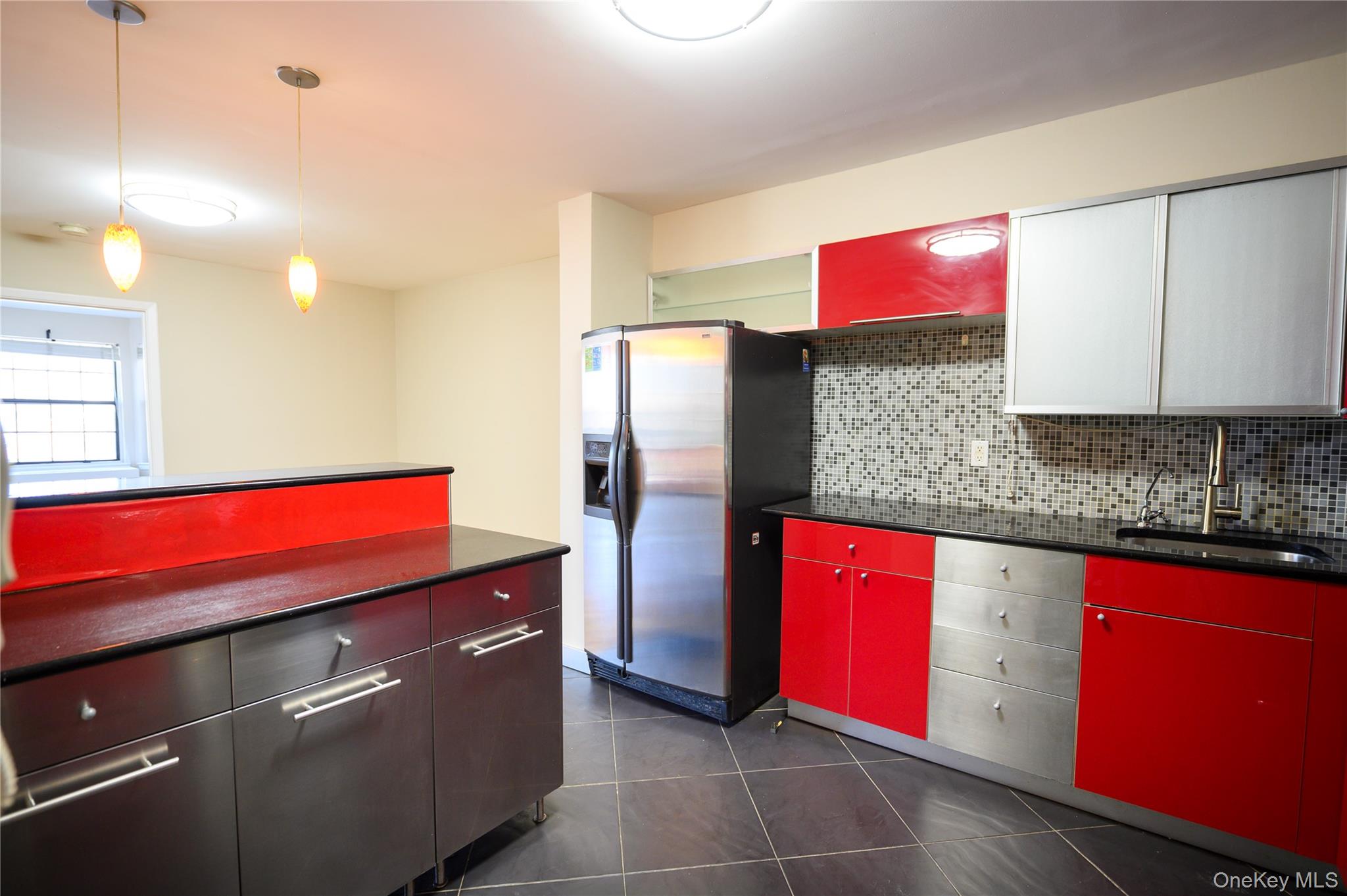 7124 164th Street # 2FL, Fresh Meadows, NY 11365