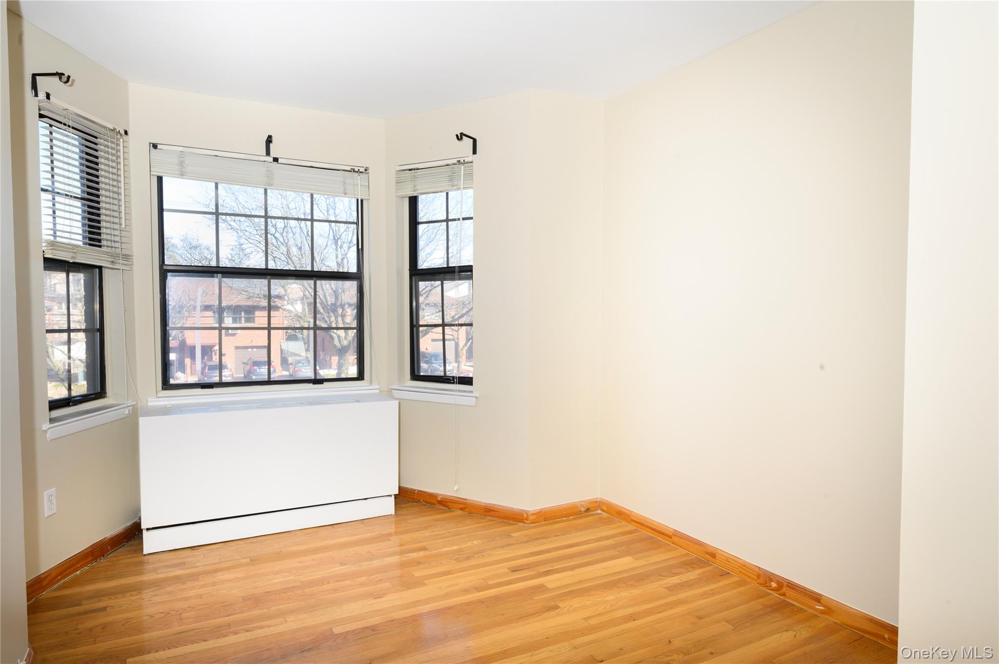 7124 164th Street # 2FL, Fresh Meadows, NY 11365