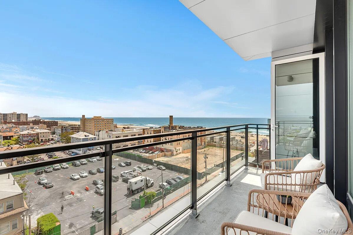 133 BEACH 116TH Street # PHF, Queens, NY 11694