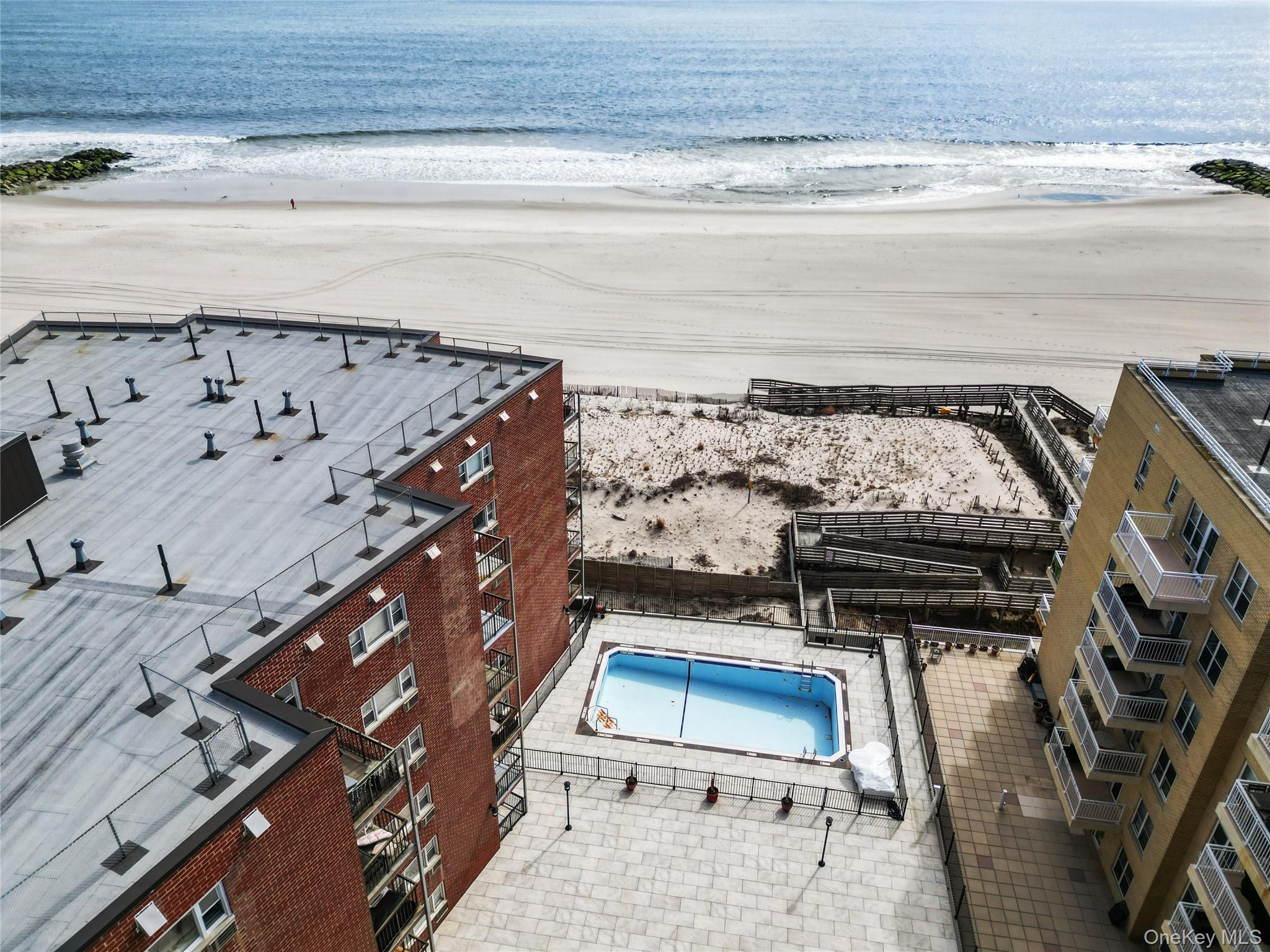 750 Shore Road # 2G, Long Beach, NY 11561