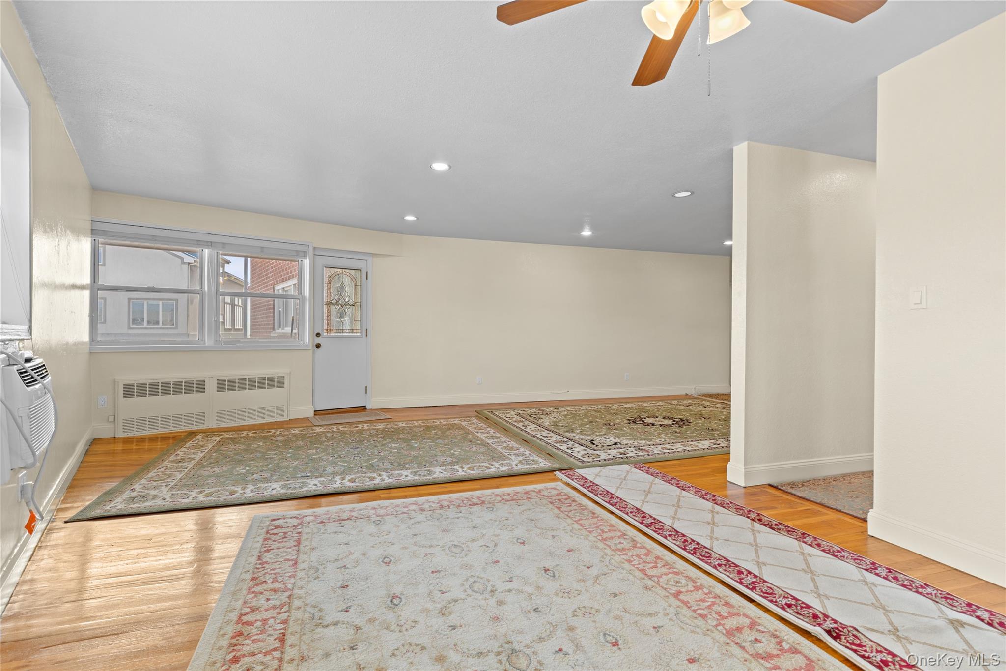 750 Shore Road # 2G, Long Beach, NY 11561