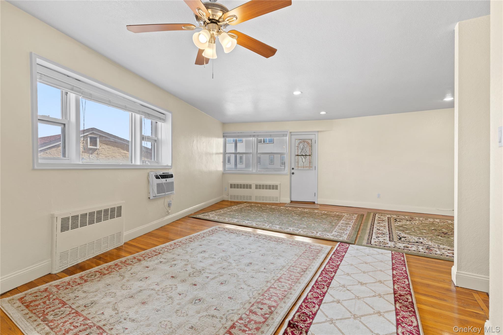 750 Shore Road # 2G, Long Beach, NY 11561