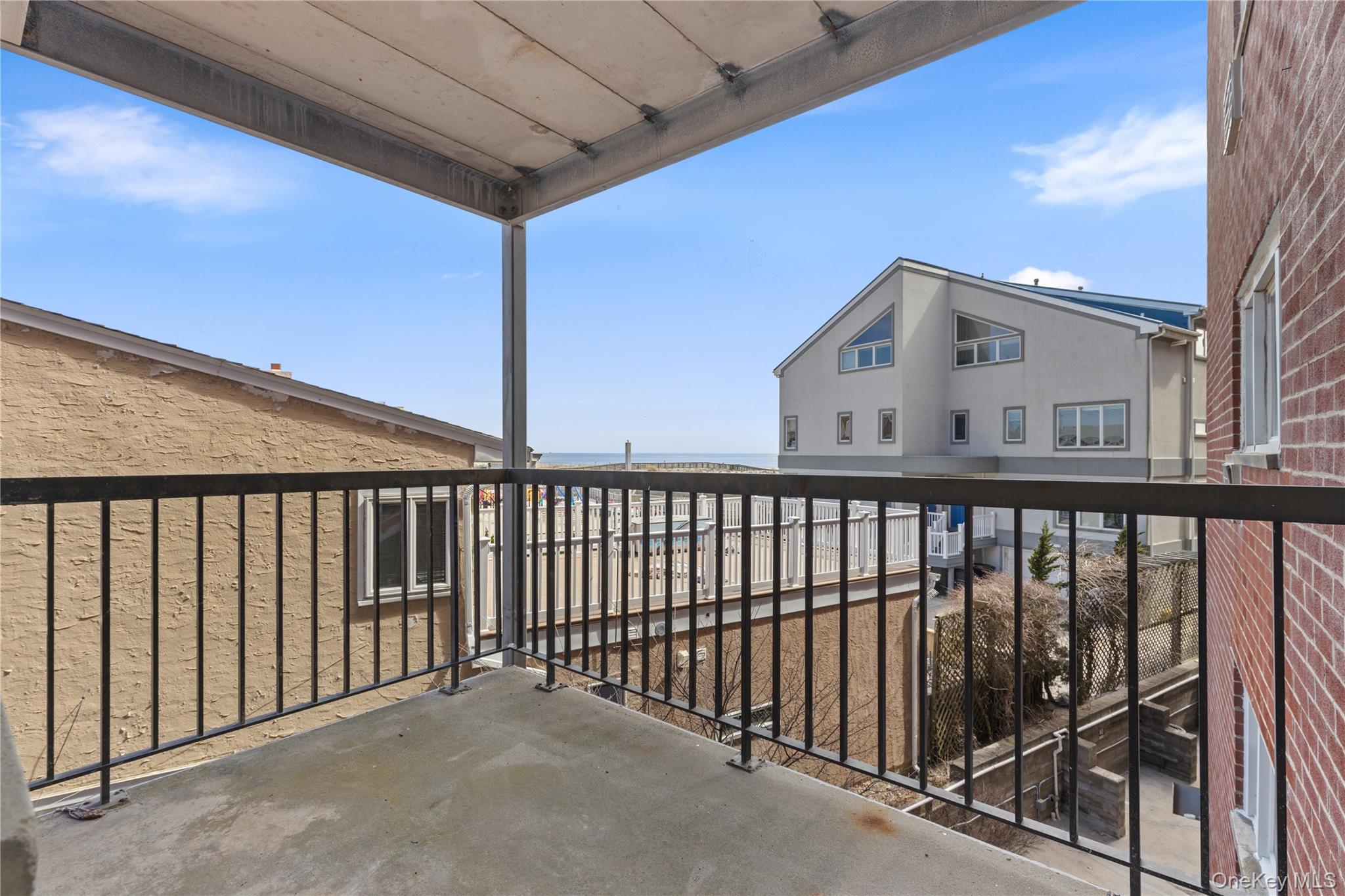 750 Shore Road # 2G, Long Beach, NY 11561