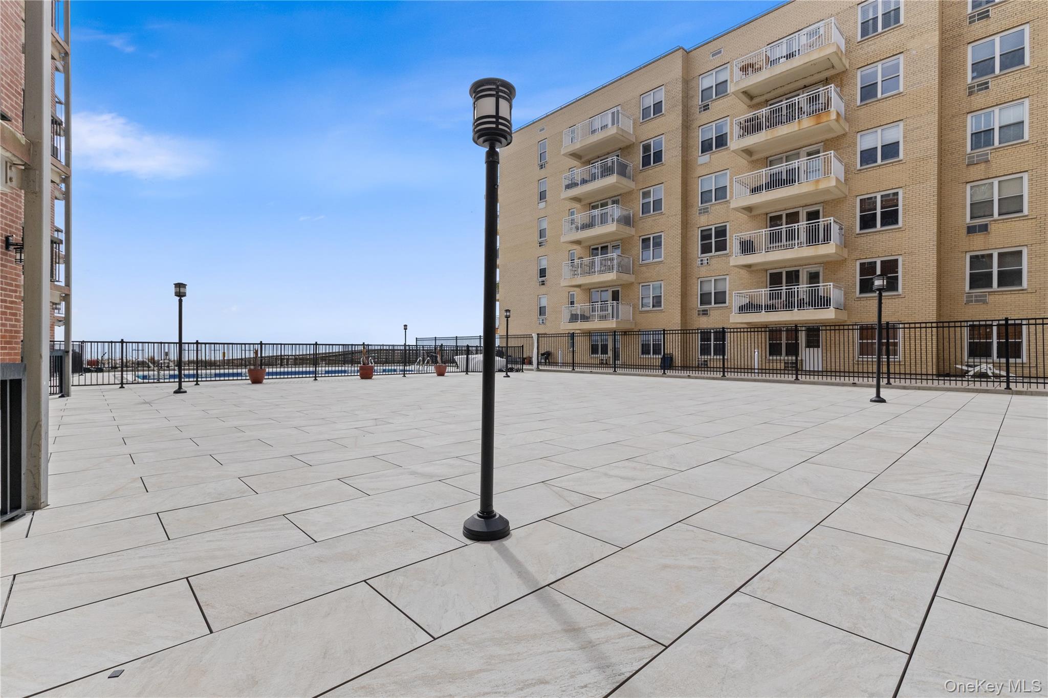 750 Shore Road # 2G, Long Beach, NY 11561