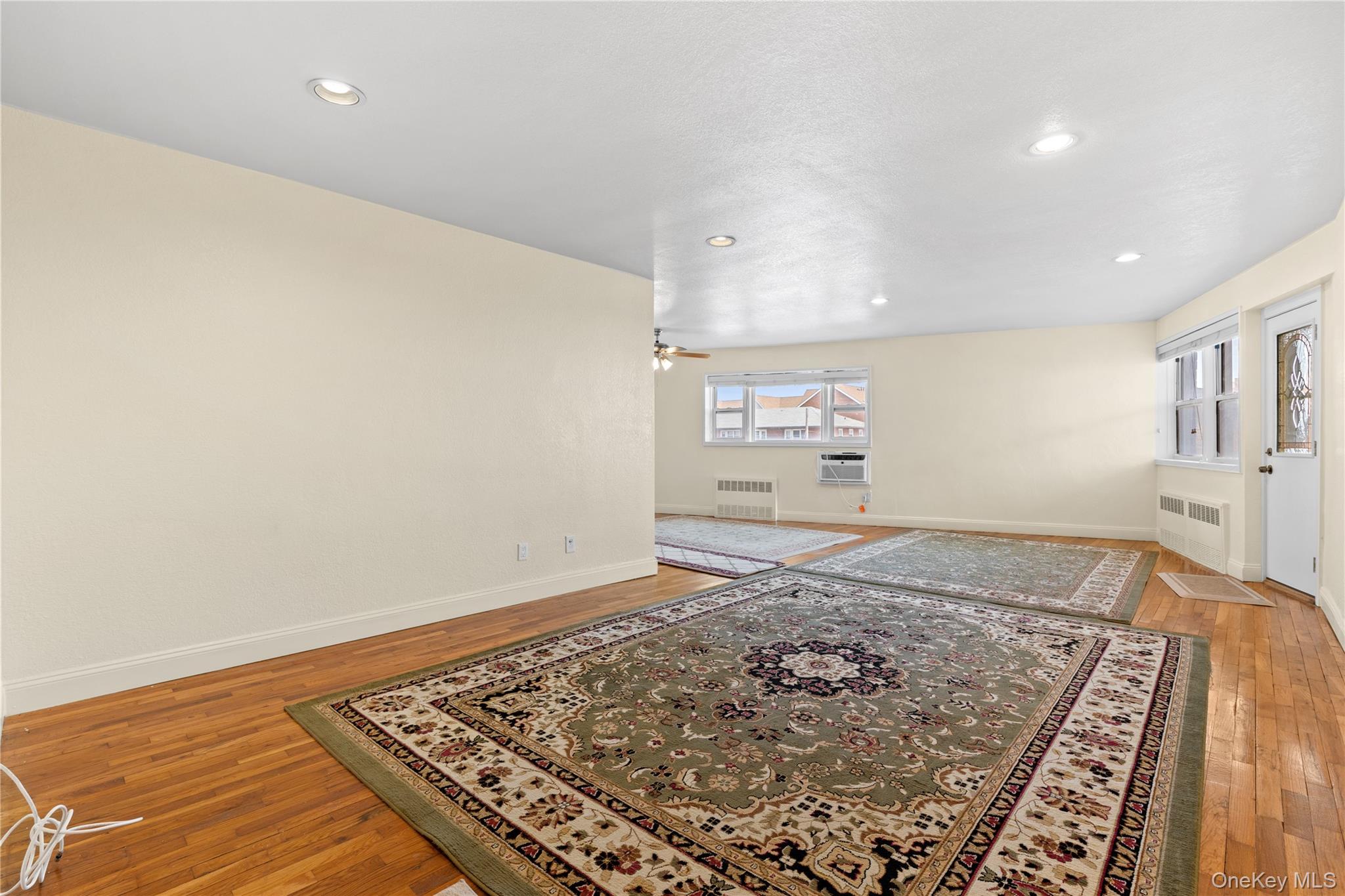 750 Shore Road # 2G, Long Beach, NY 11561