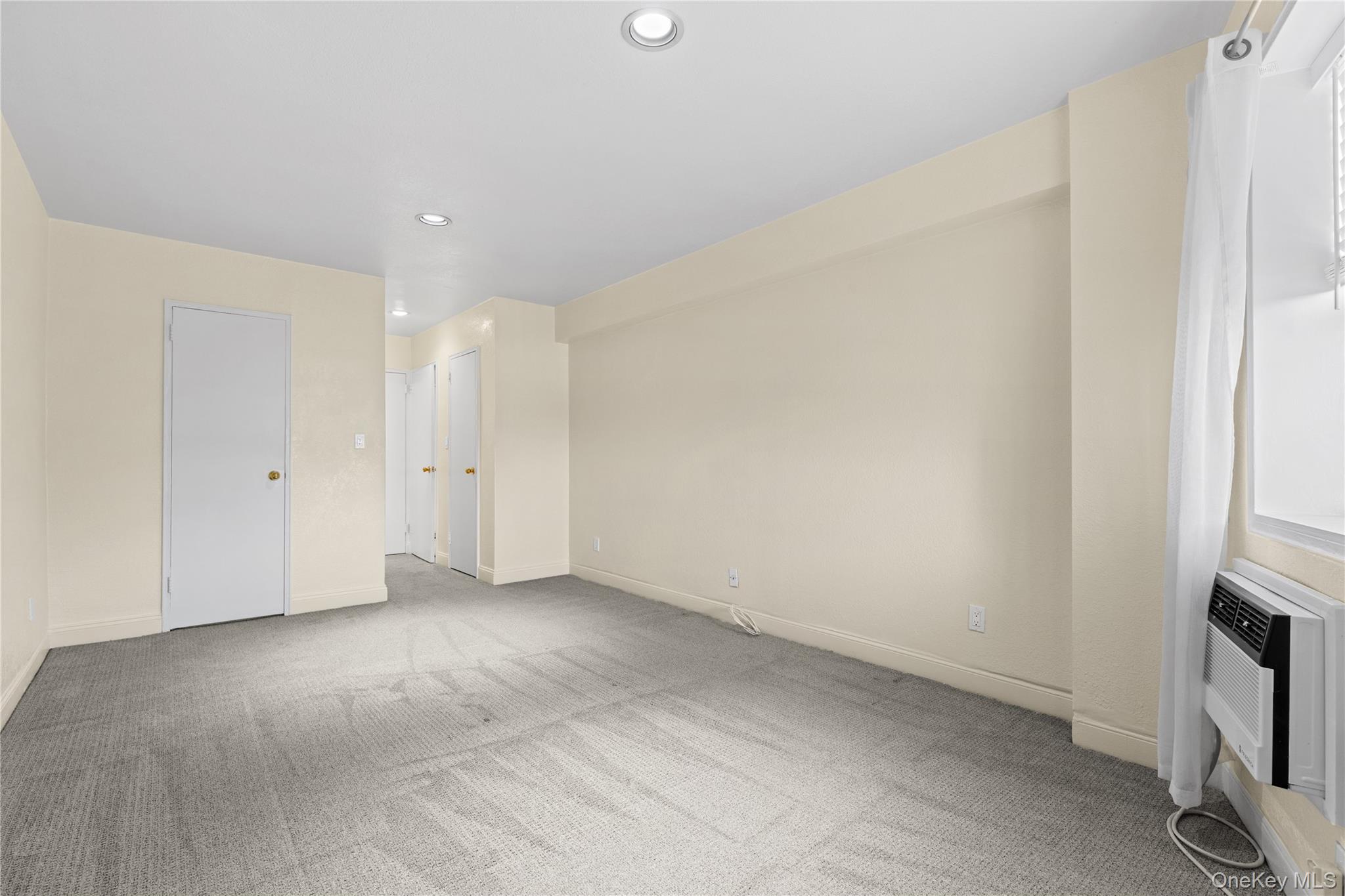 750 Shore Road # 2G, Long Beach, NY 11561