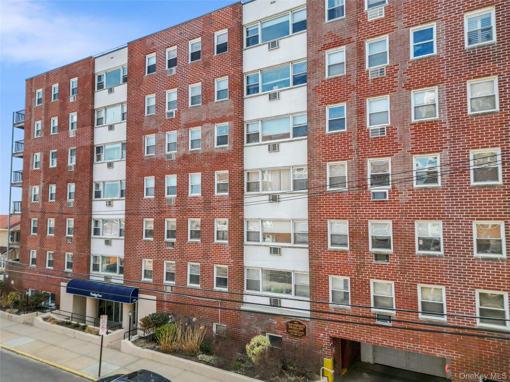 750 Shore Road # 2G, Long Beach, NY 11561