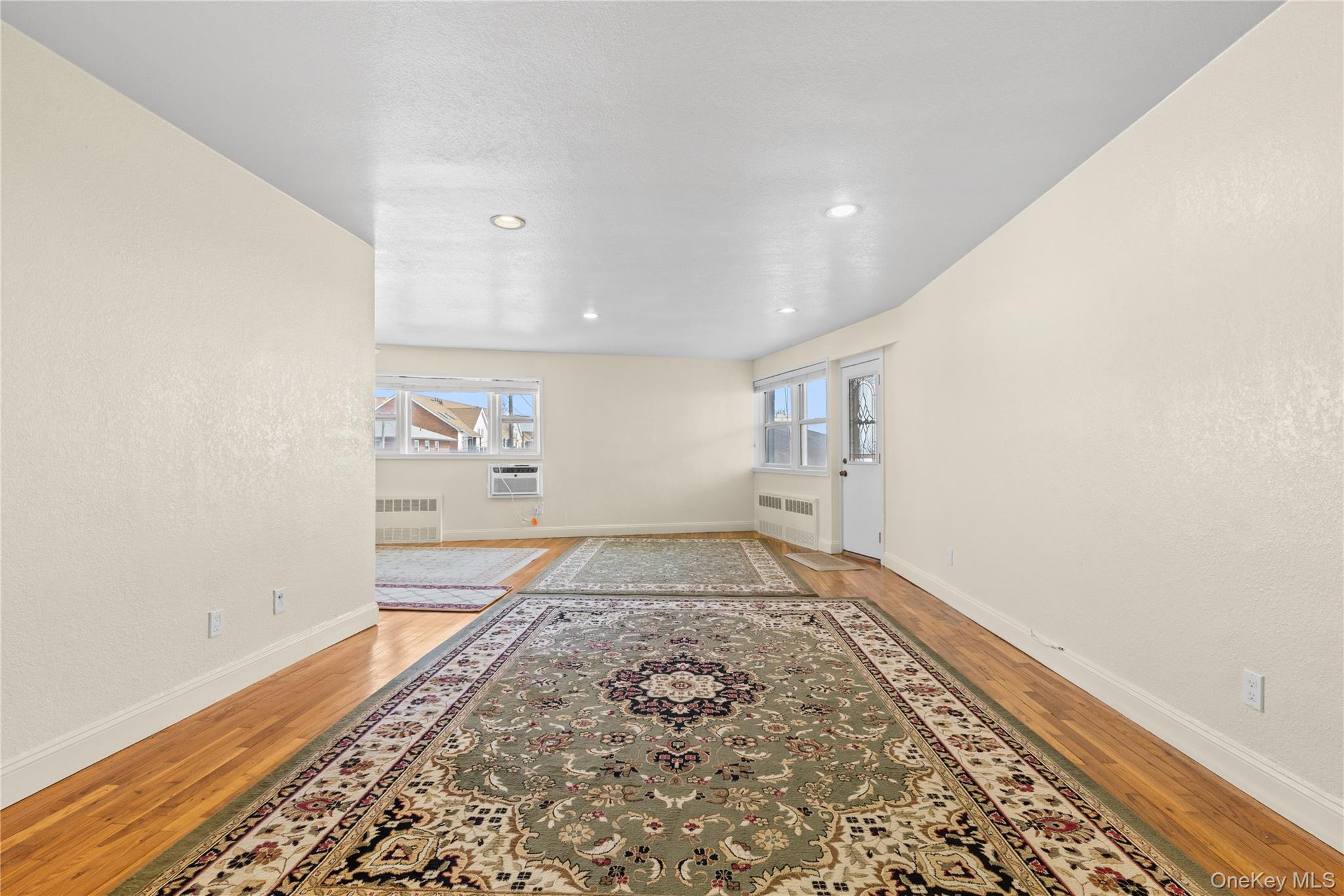 750 Shore Road # 2G, Long Beach, NY 11561