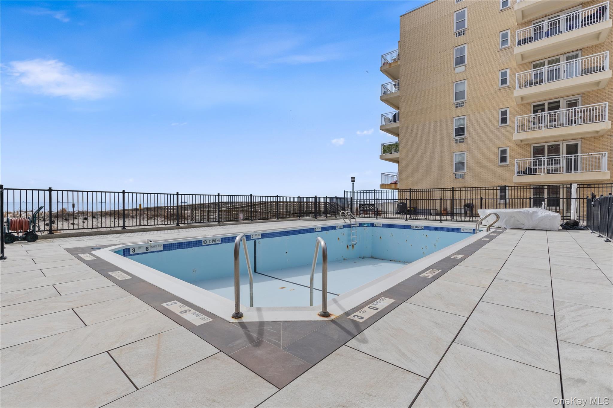 750 Shore Road # 2G, Long Beach, NY 11561