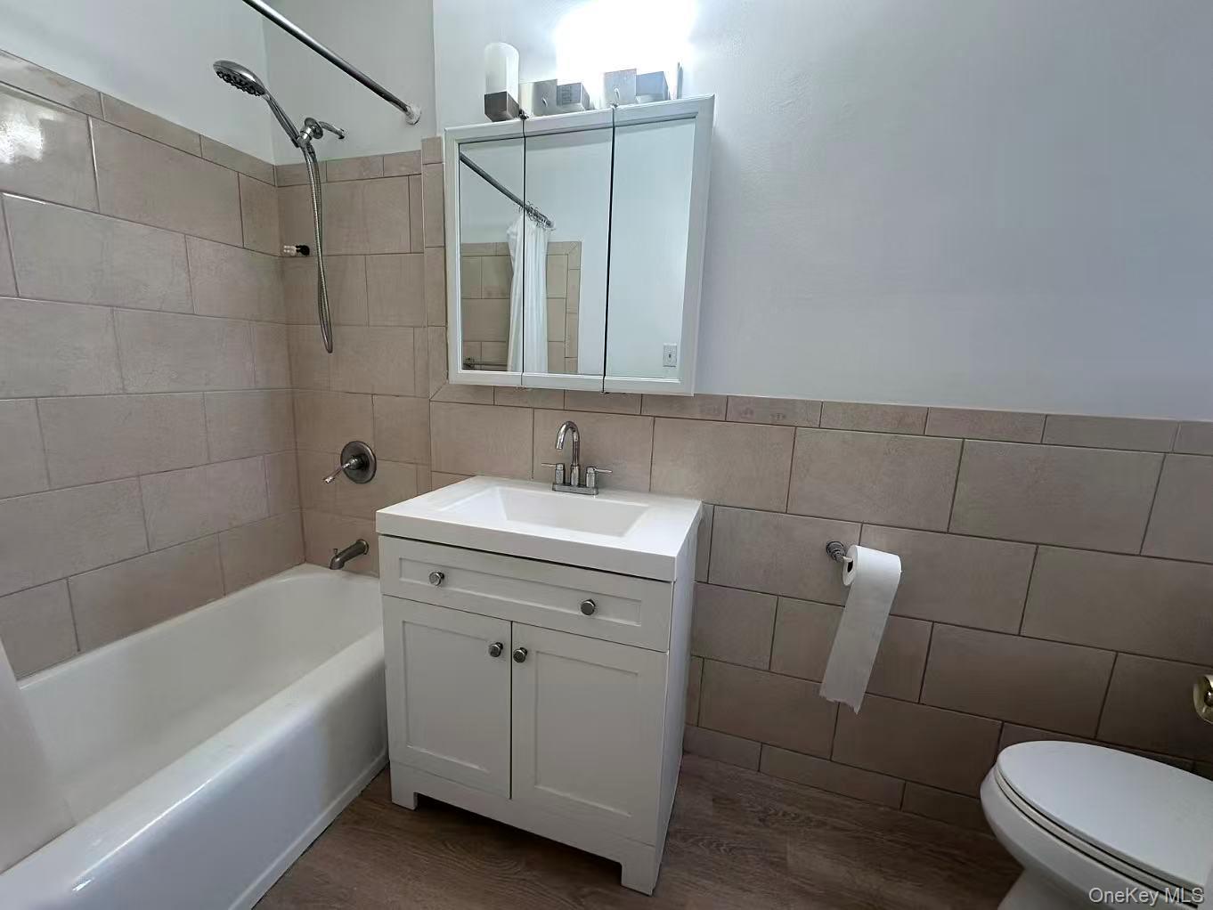 150-11 72nd Road # 6F, Flushing, NY 11367