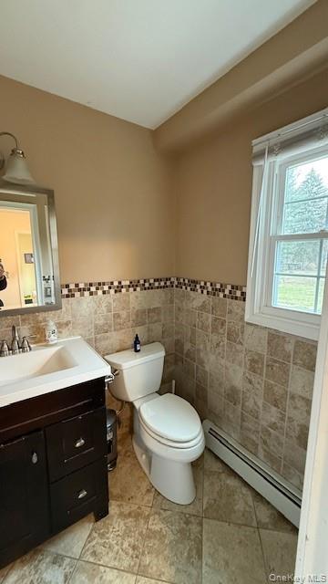 3 Flower Lane, Valley Cottage, NY 10989