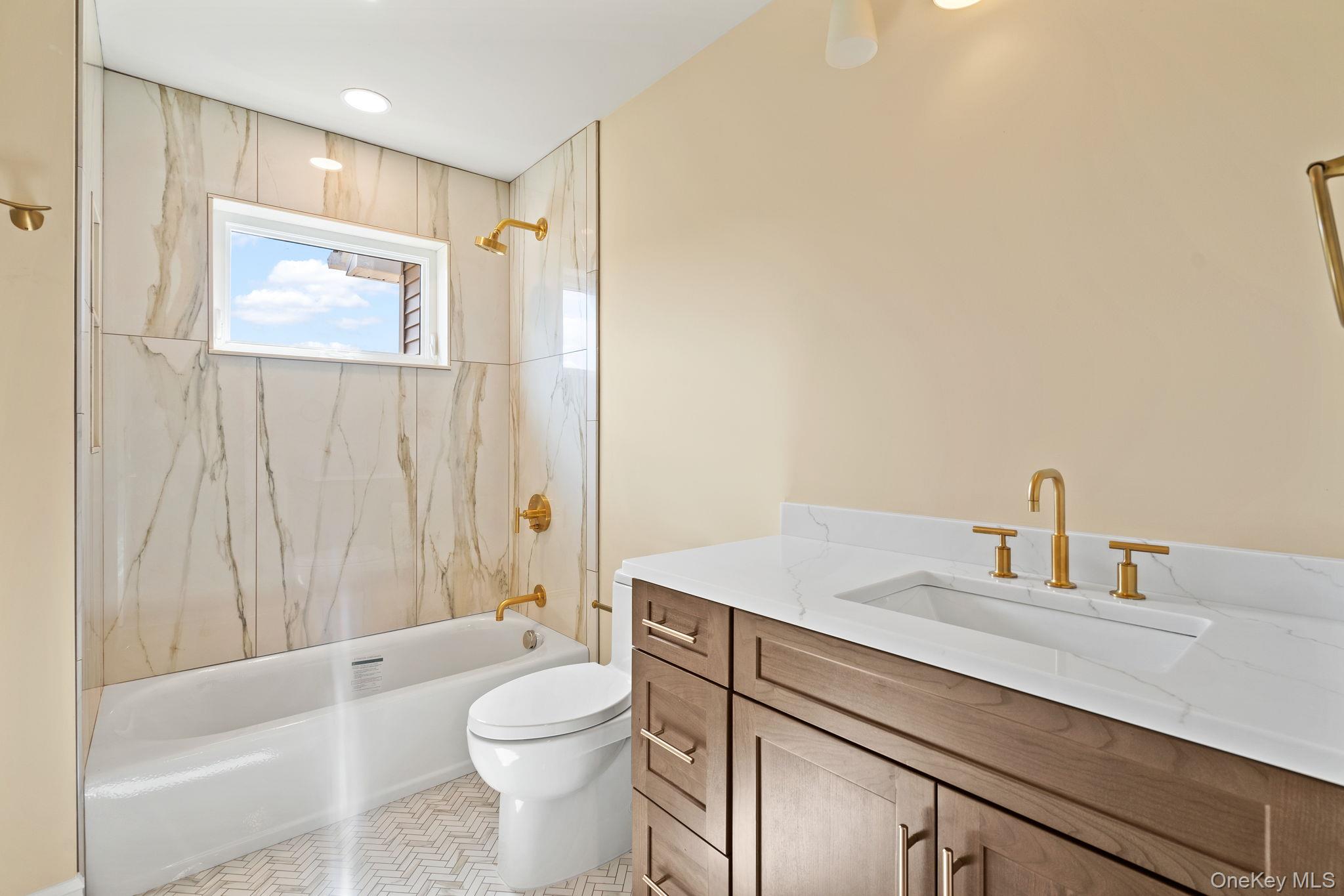 254 Hull Avenue, Clintondale, NY 12515