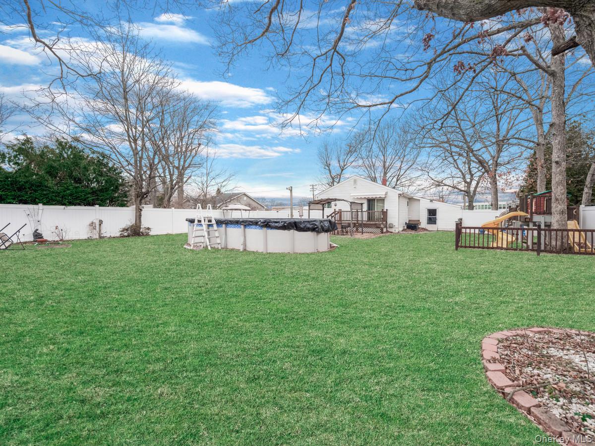 1255 Udall Road, Bay Shore, NY 11706