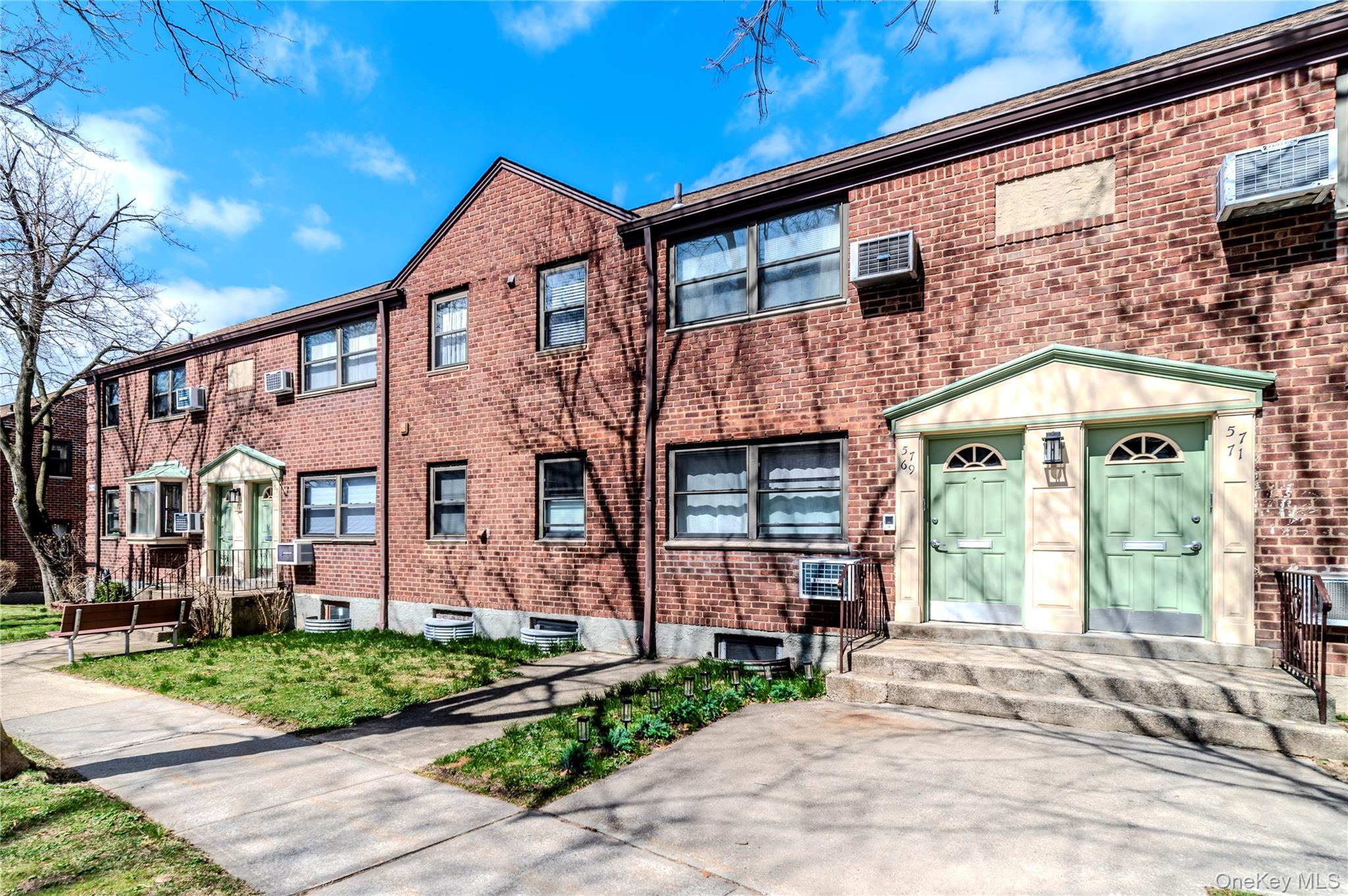 57-69 246th Crescent # A3, Douglaston, NY 11362