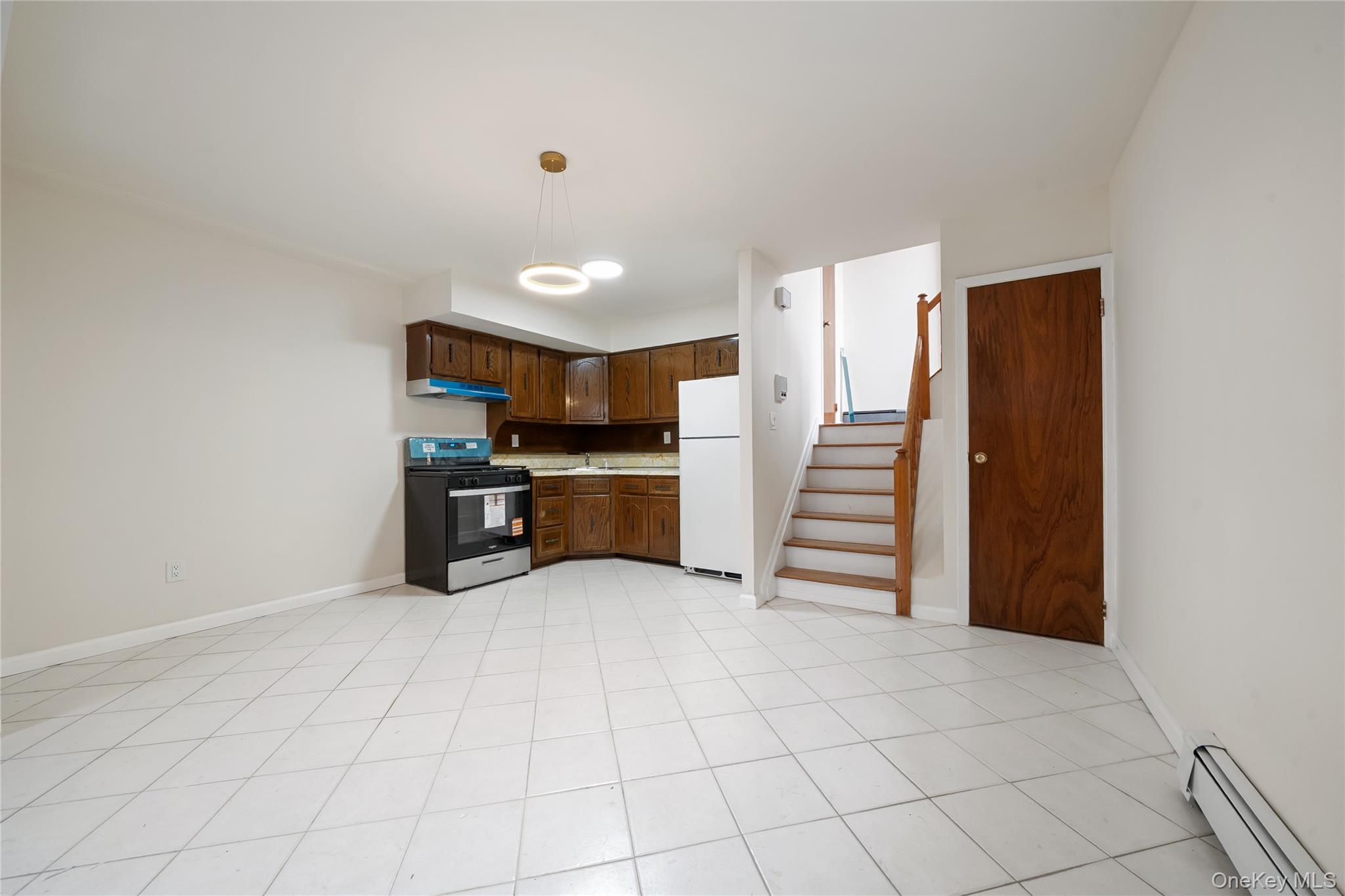 67-37 79th Street, Middle Village, NY 11379