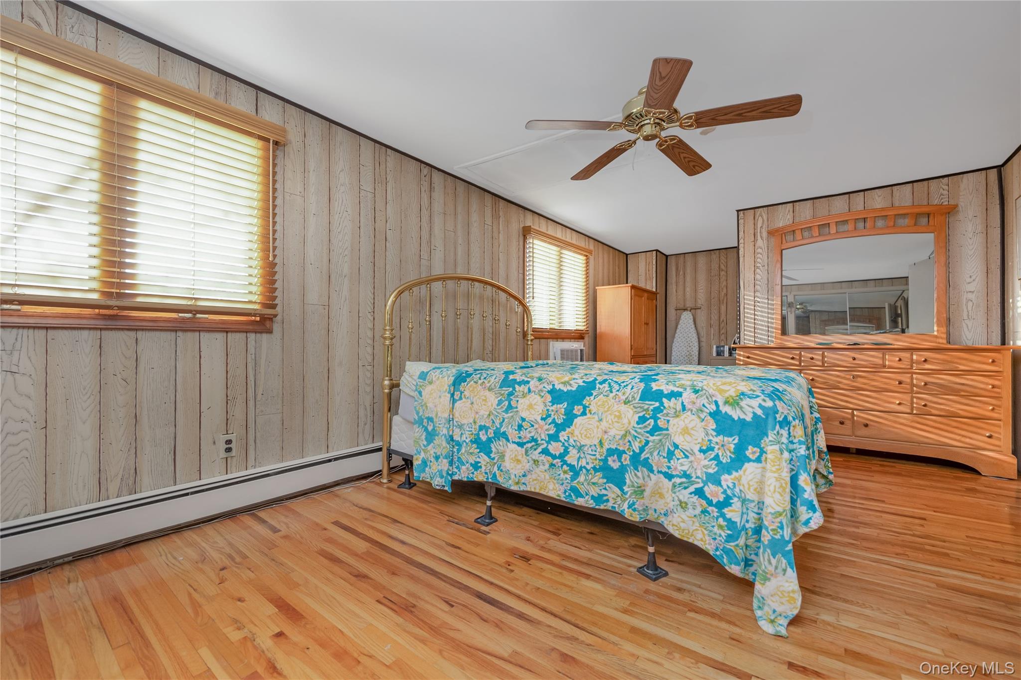 25 Windham Lane, Ronkonkoma, NY 11779