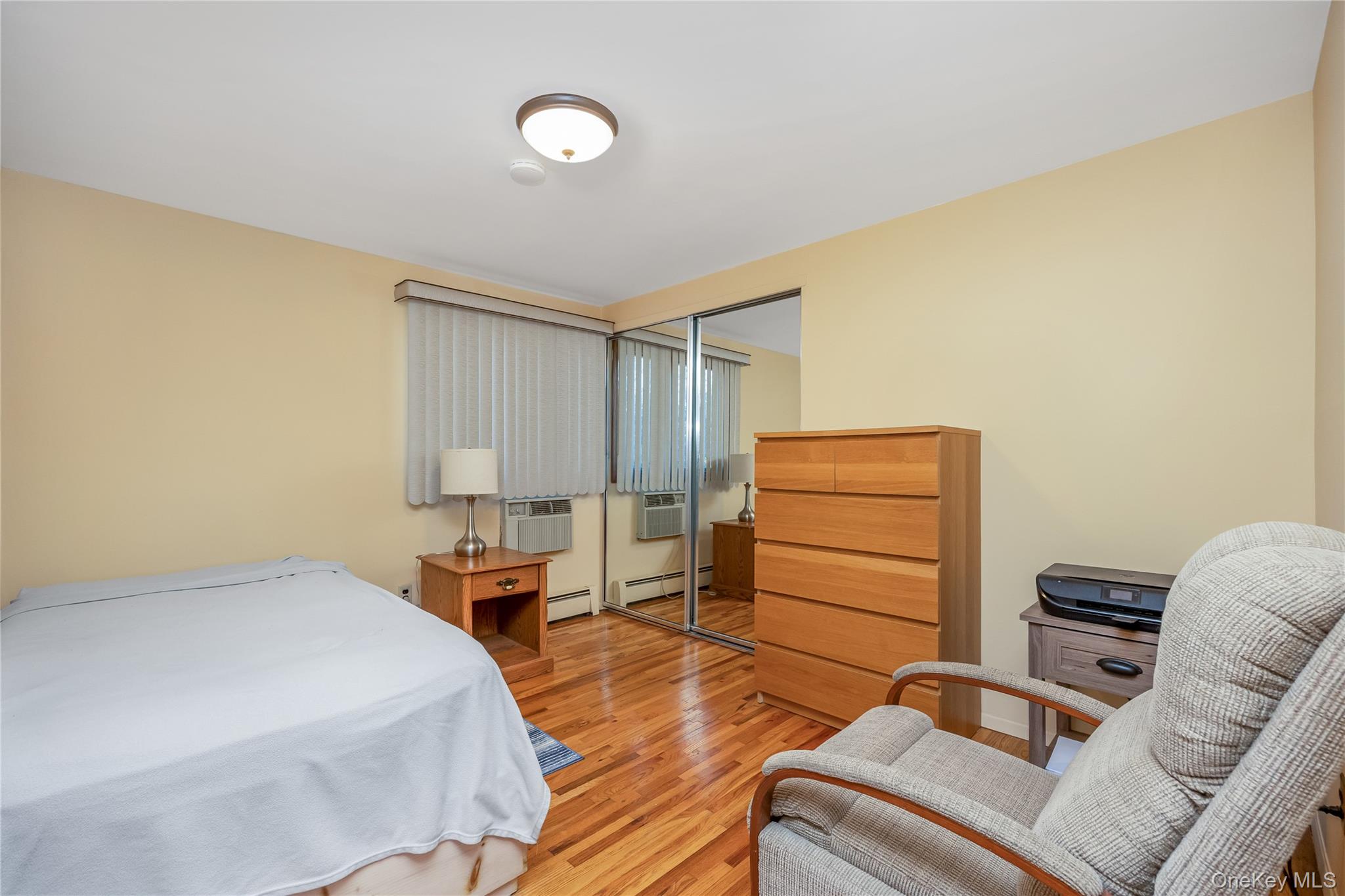 25 Windham Lane, Ronkonkoma, NY 11779