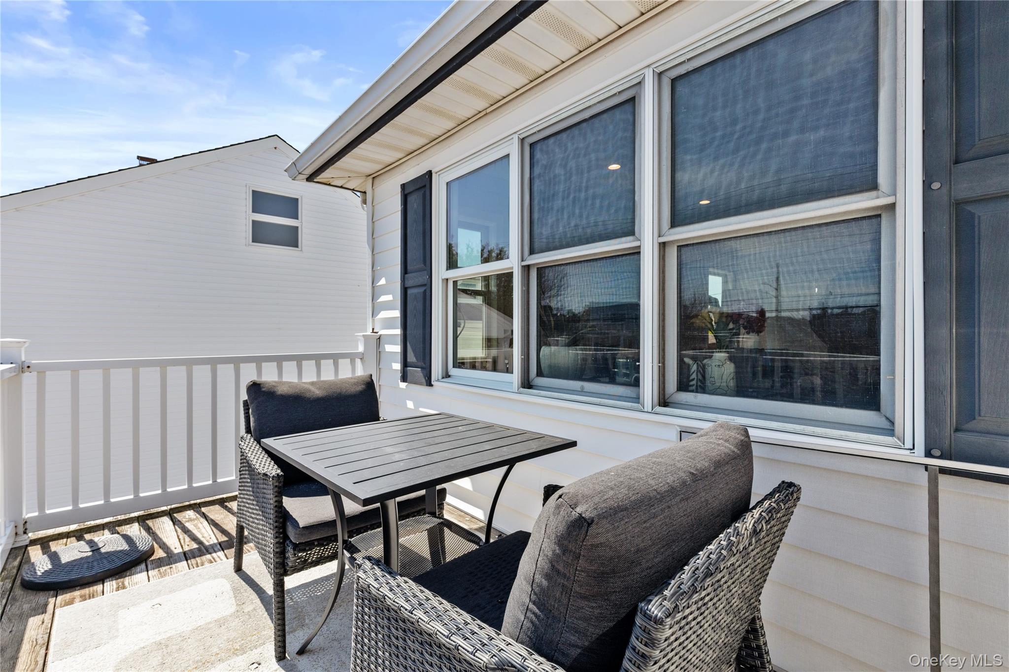 175 Roosevelt Boulevard # Upper, Long Beach, NY 11561