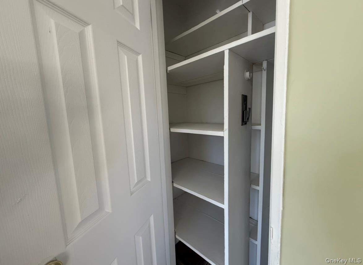 855 E Walnut Street # 2, Long Beach, NY 11561