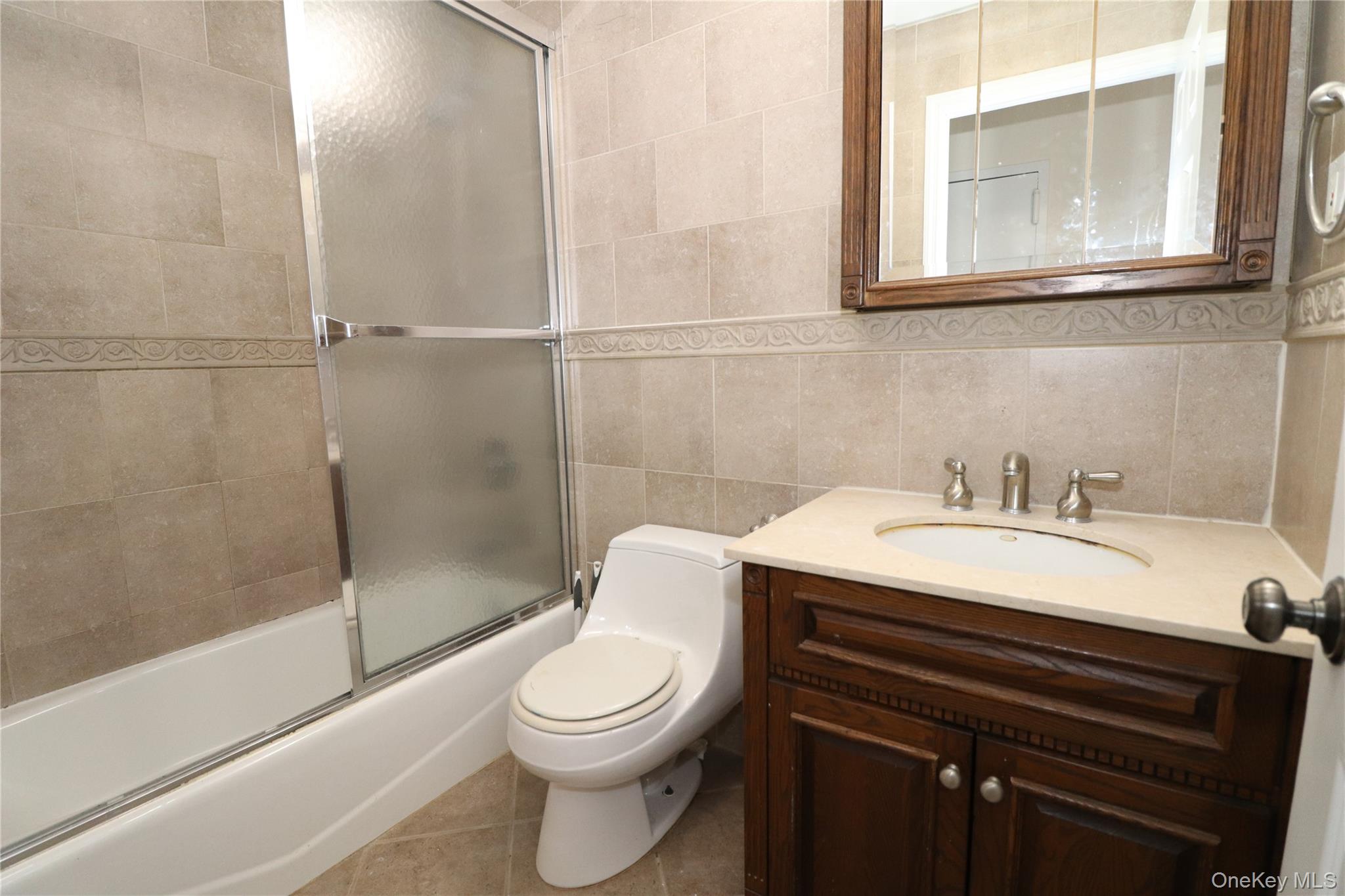 151-18 79th Street # 2K2, Howard Beach, NY 11414