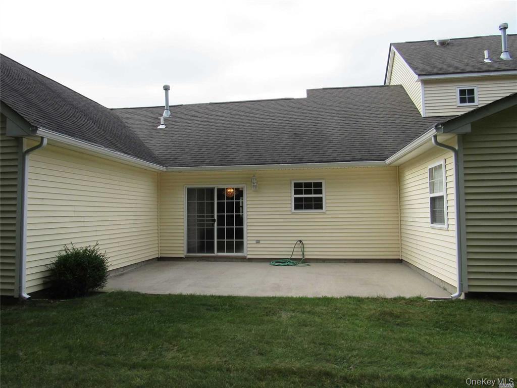 2702 Amen Corner, Riverhead, NY 11901