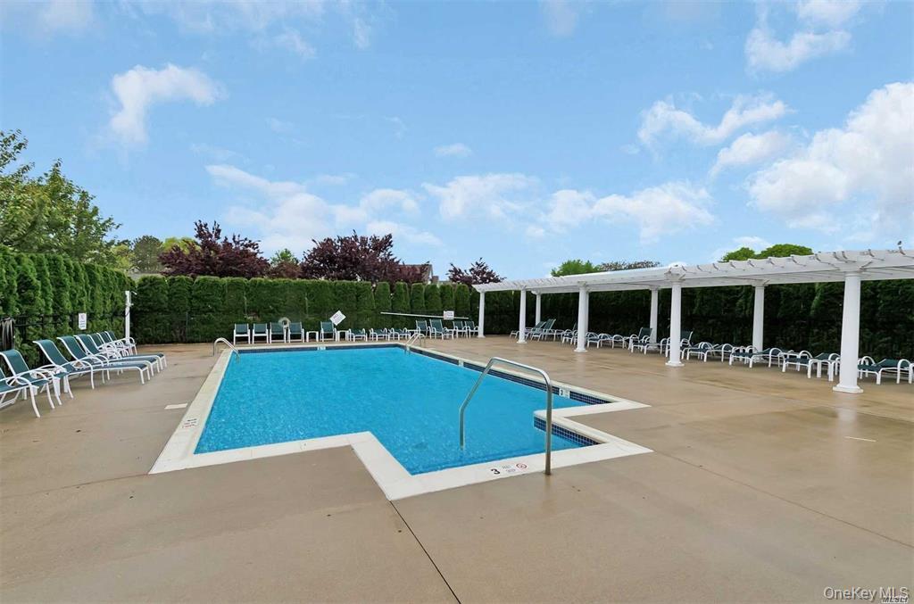 2702 Amen Corner, Riverhead, NY 11901