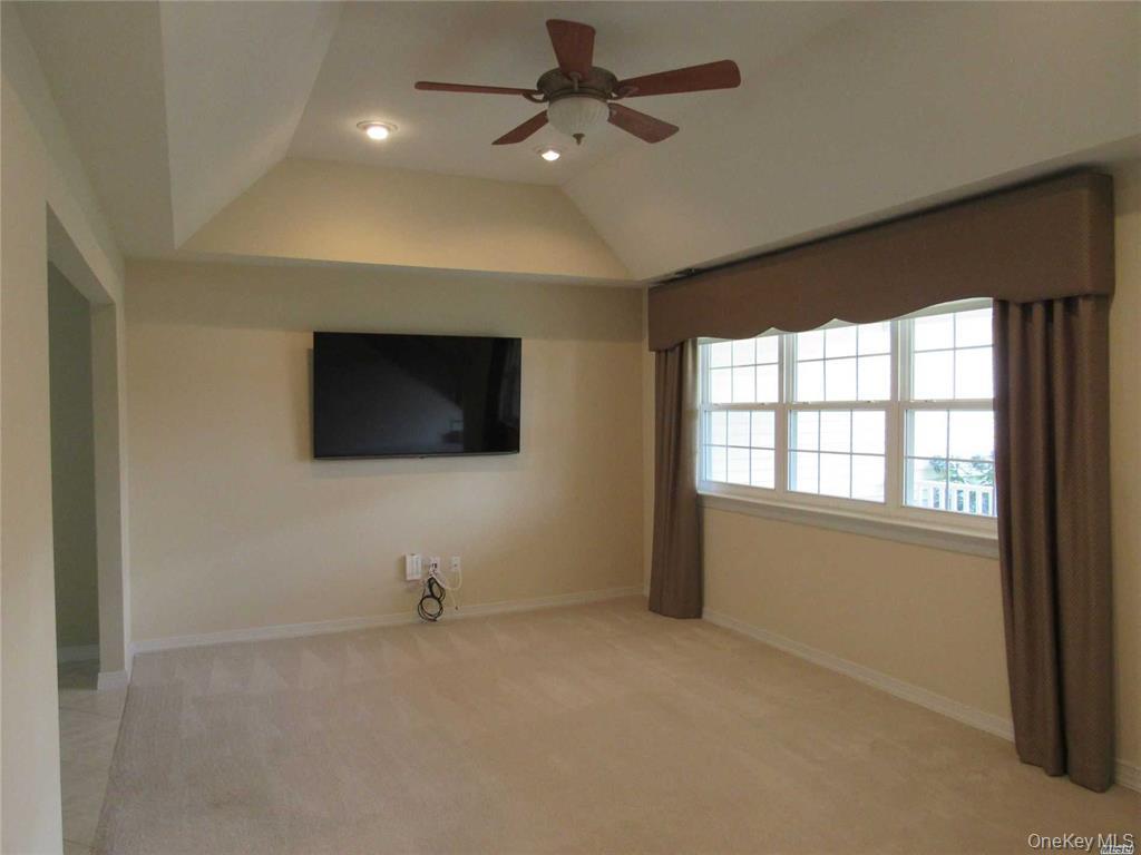 2702 Amen Corner, Riverhead, NY 11901