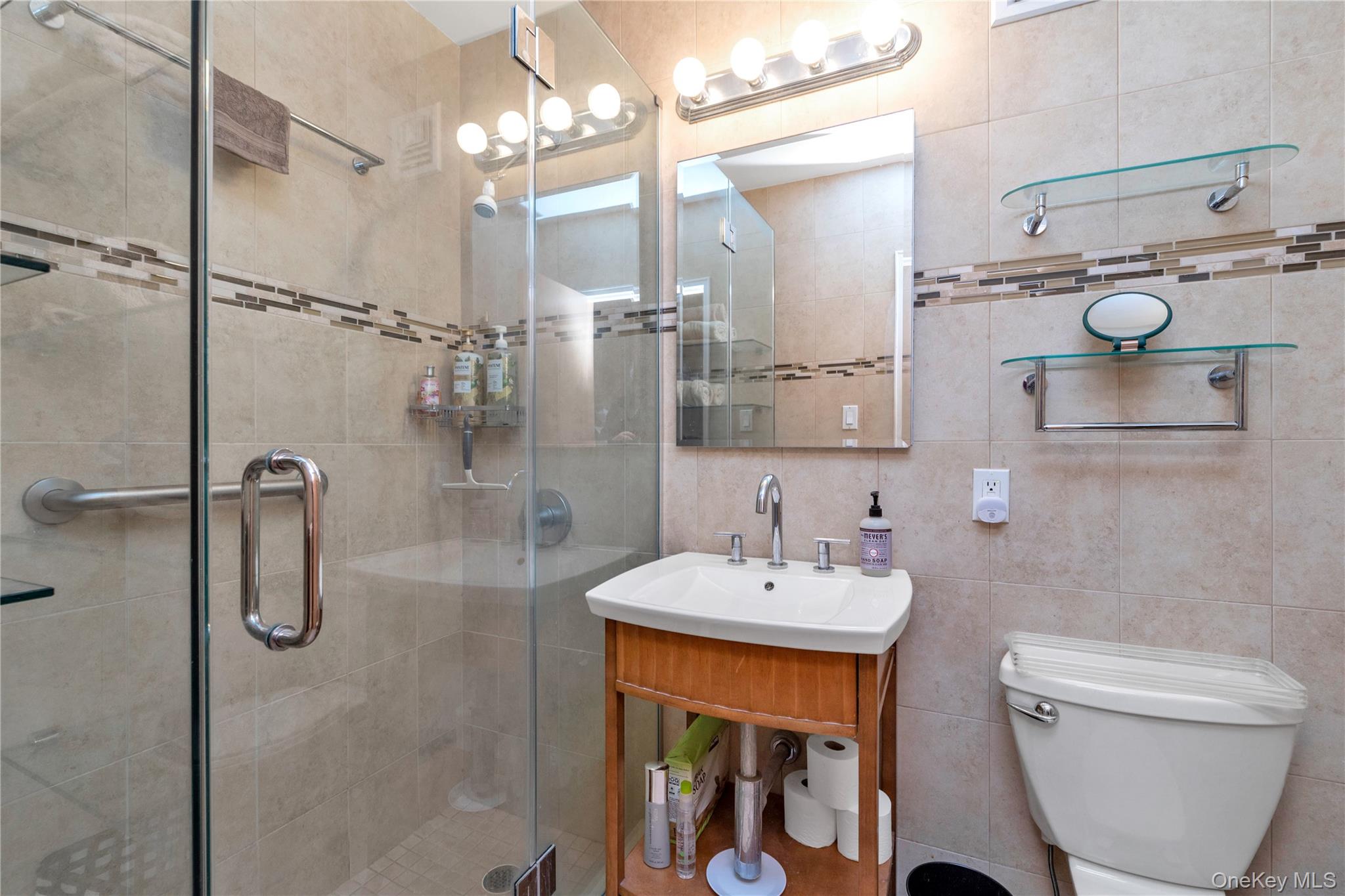 830 Shore Road # 3i, Long Beach, NY 11561