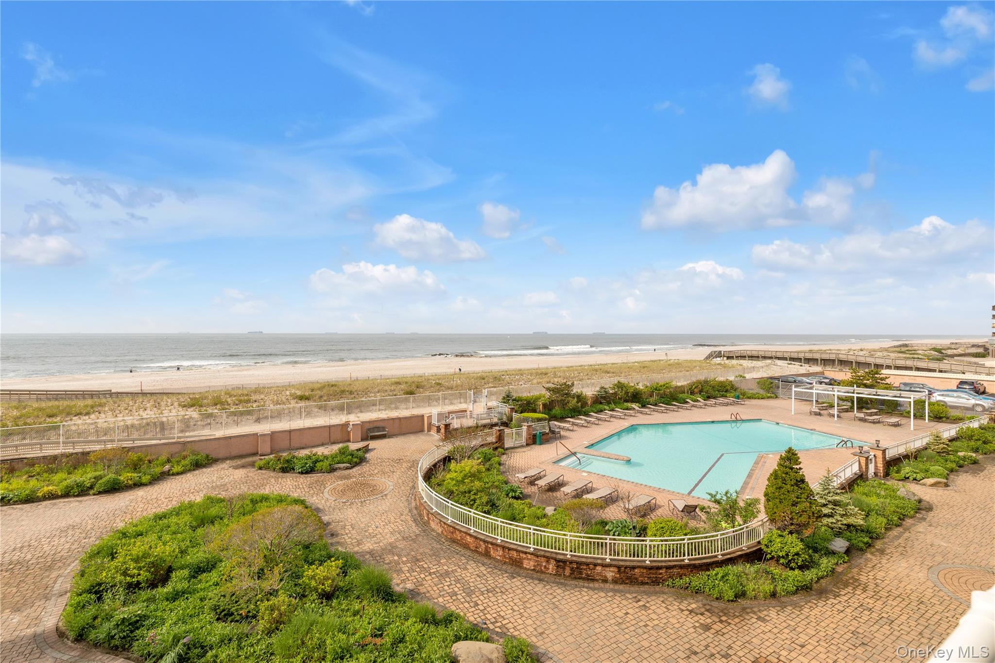 830 Shore Road # 3i, Long Beach, NY 11561