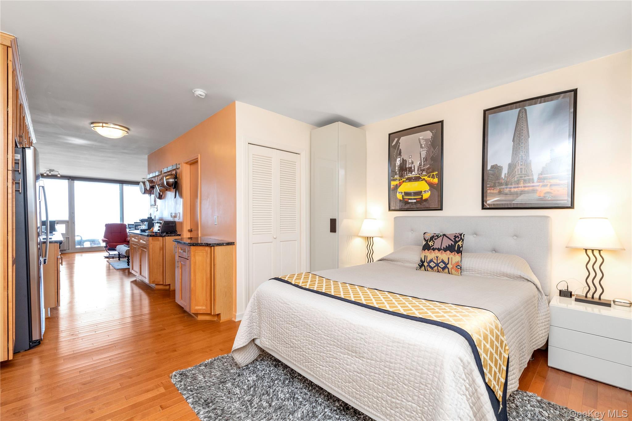 830 Shore Road # 3i, Long Beach, NY 11561