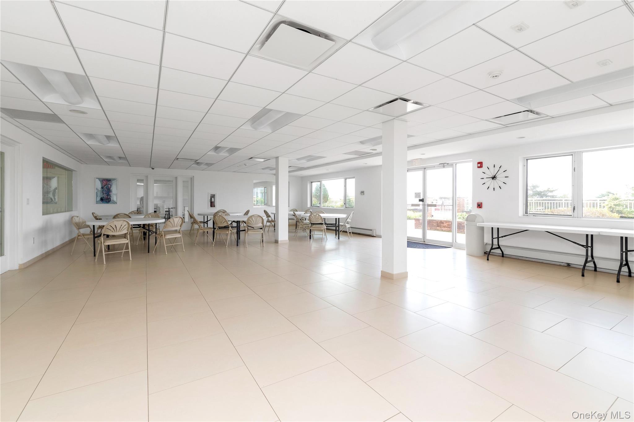 830 Shore Road # 3i, Long Beach, NY 11561