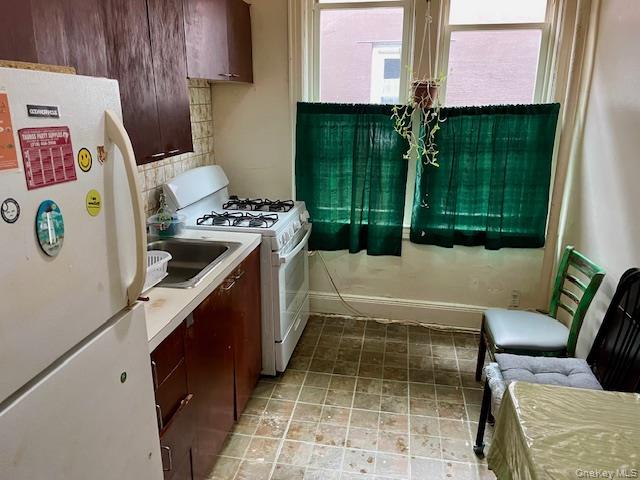 39-47 49th Street, Sunnyside, NY 11104