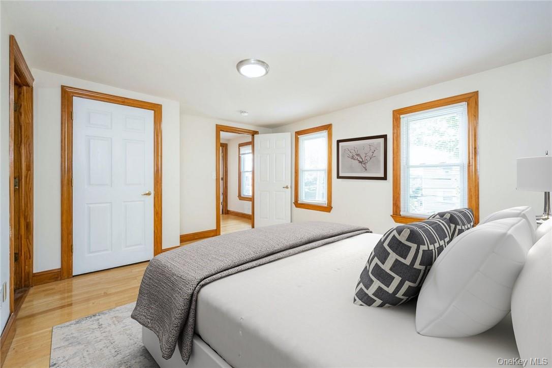 27 New Street, Eastchester, NY 10709