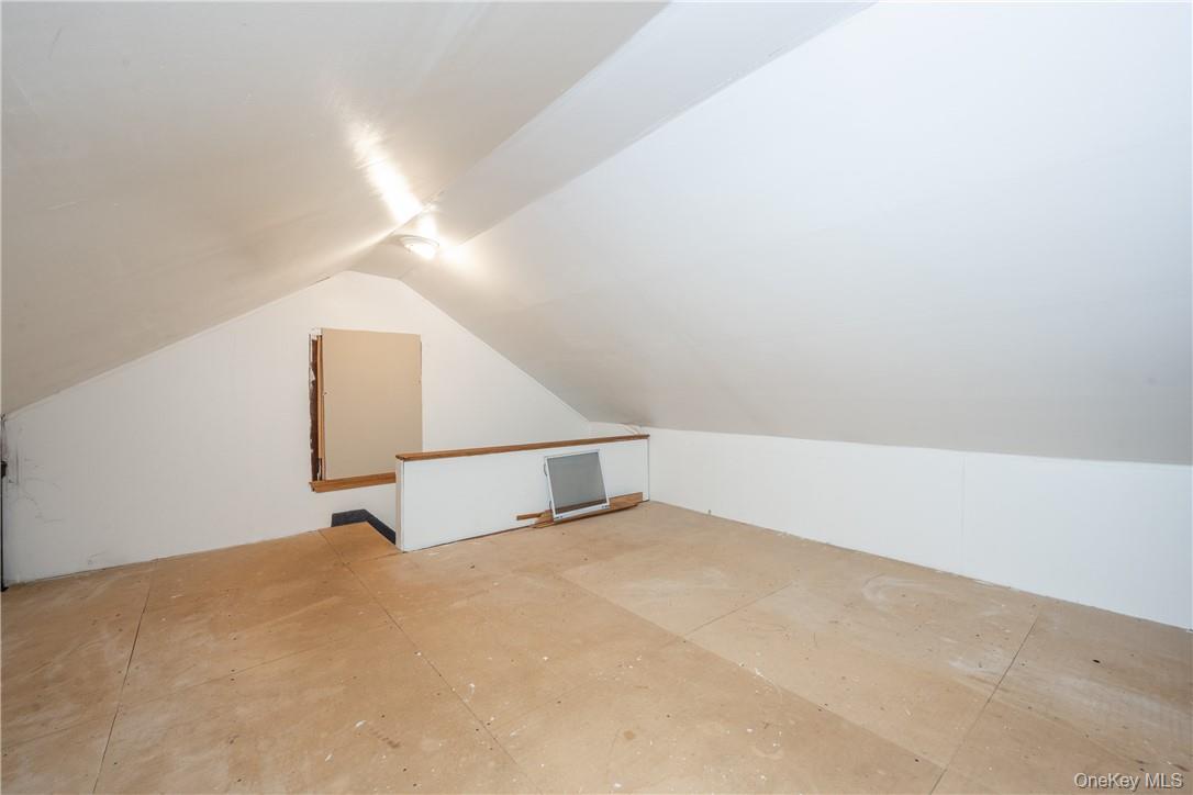 27 New Street, Eastchester, NY 10709