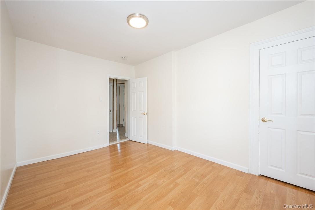 27 New Street, Eastchester, NY 10709