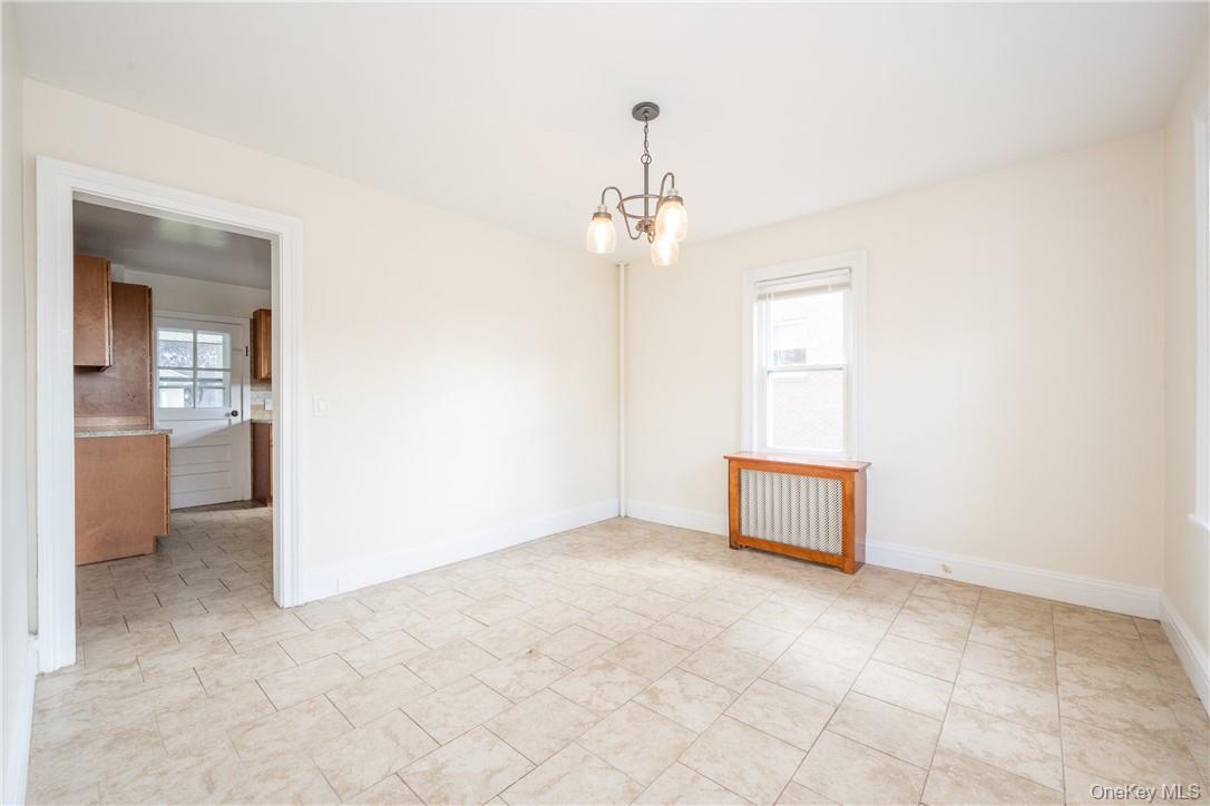 27 New Street, Eastchester, NY 10709