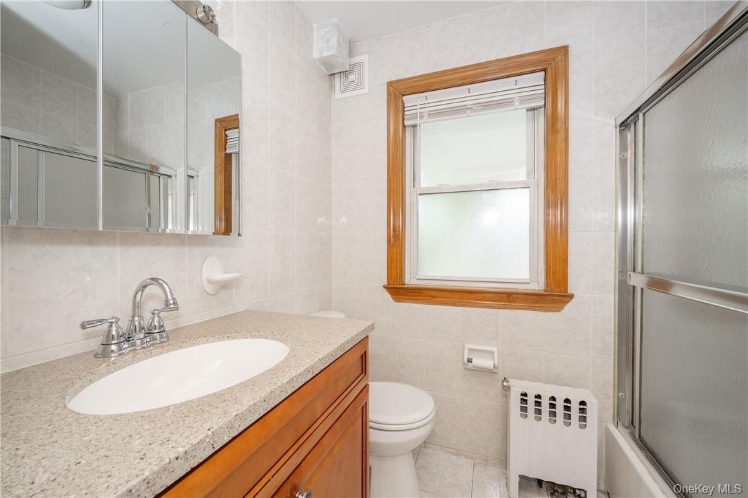 27 New Street, Eastchester, NY 10709