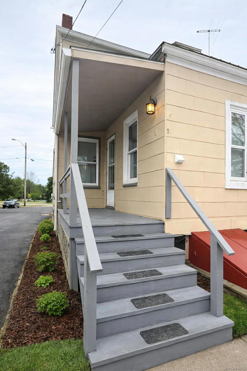 6629 Park Place, Hudson, NY 12172