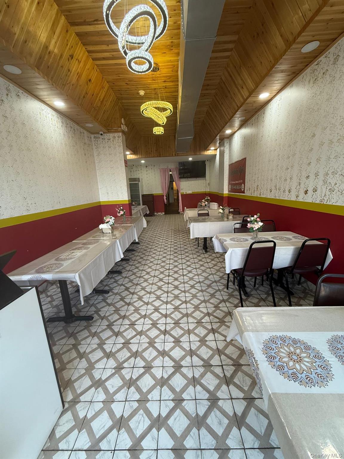 8106 broadway, Elmhurst, NY 11373