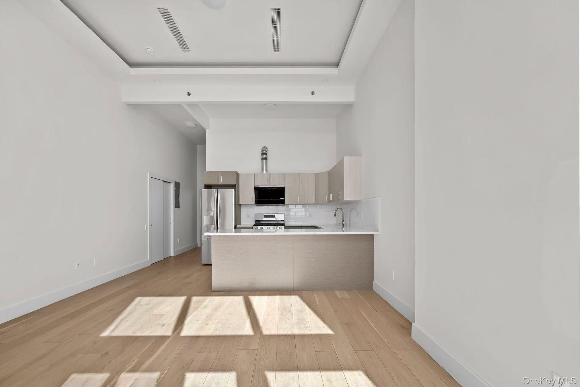 13119 Fowler Avenue # 8B, Flushing, NY 11355