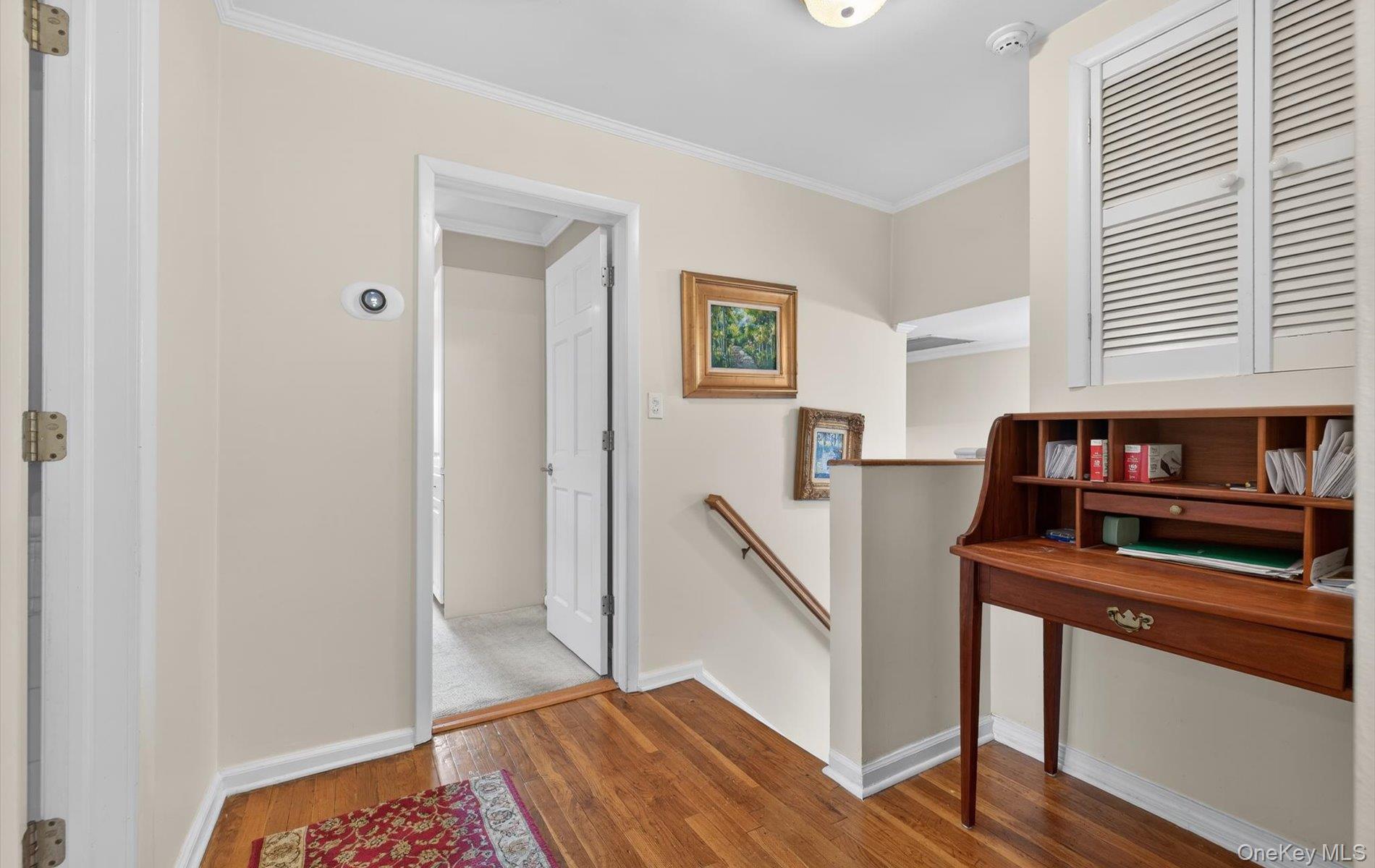 6 Wren Drive, Woodbury, NY 11797