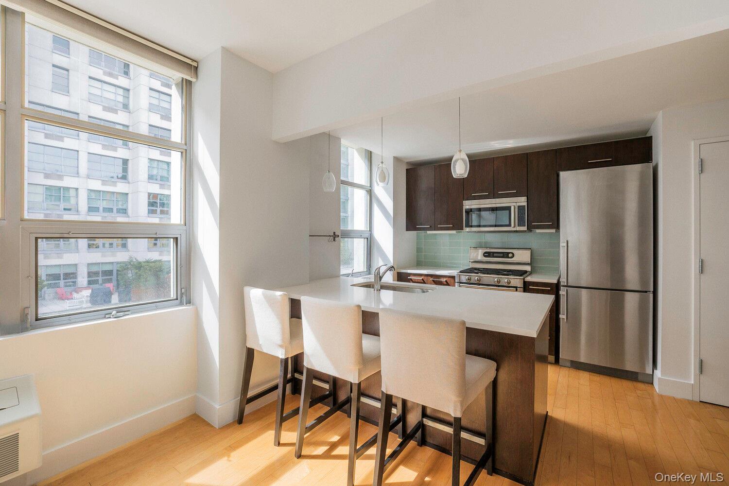 5-26 47TH Road # 3C, Queens, NY 11101