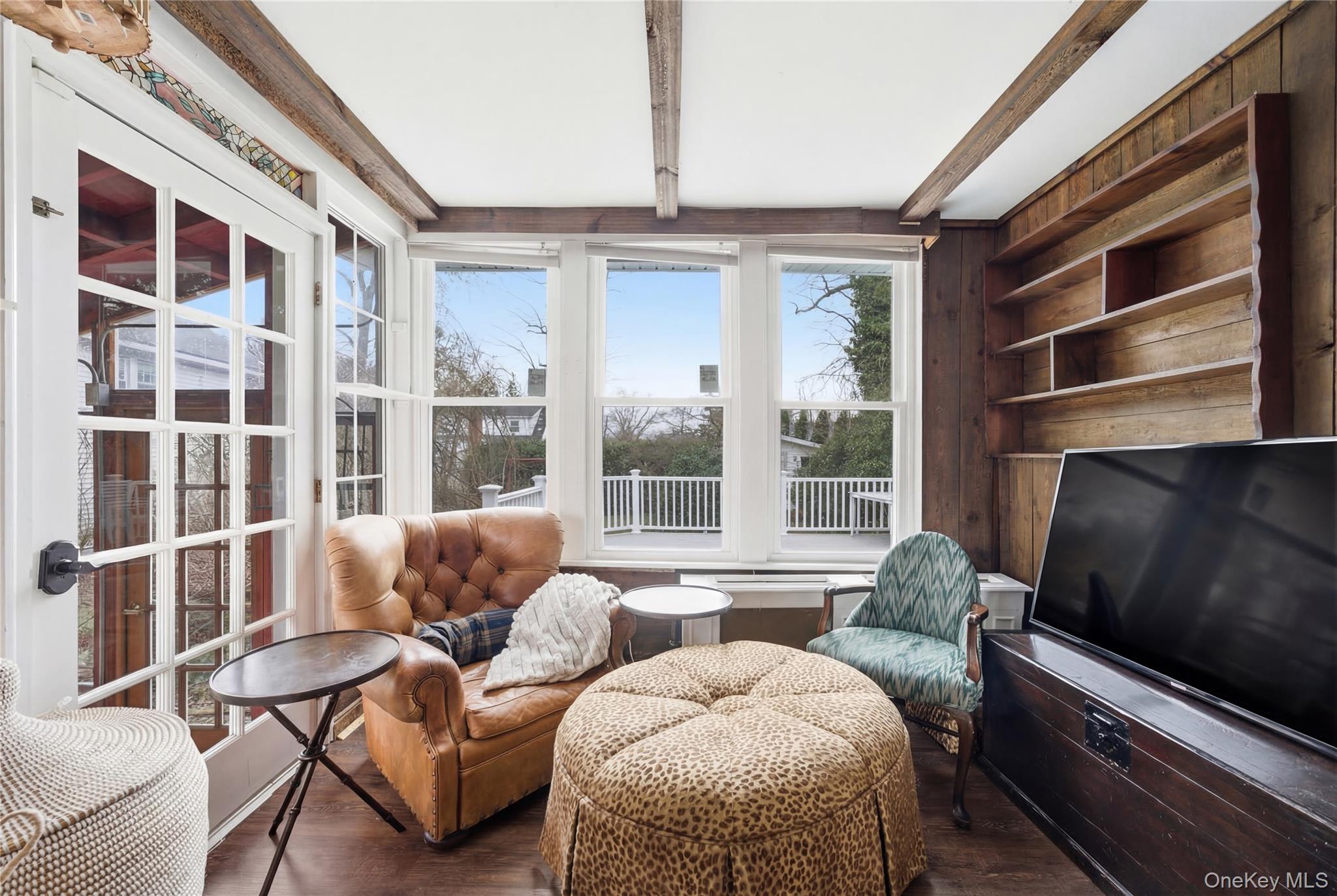 1 & 2 Finnin Place, Bayville, NY 11709