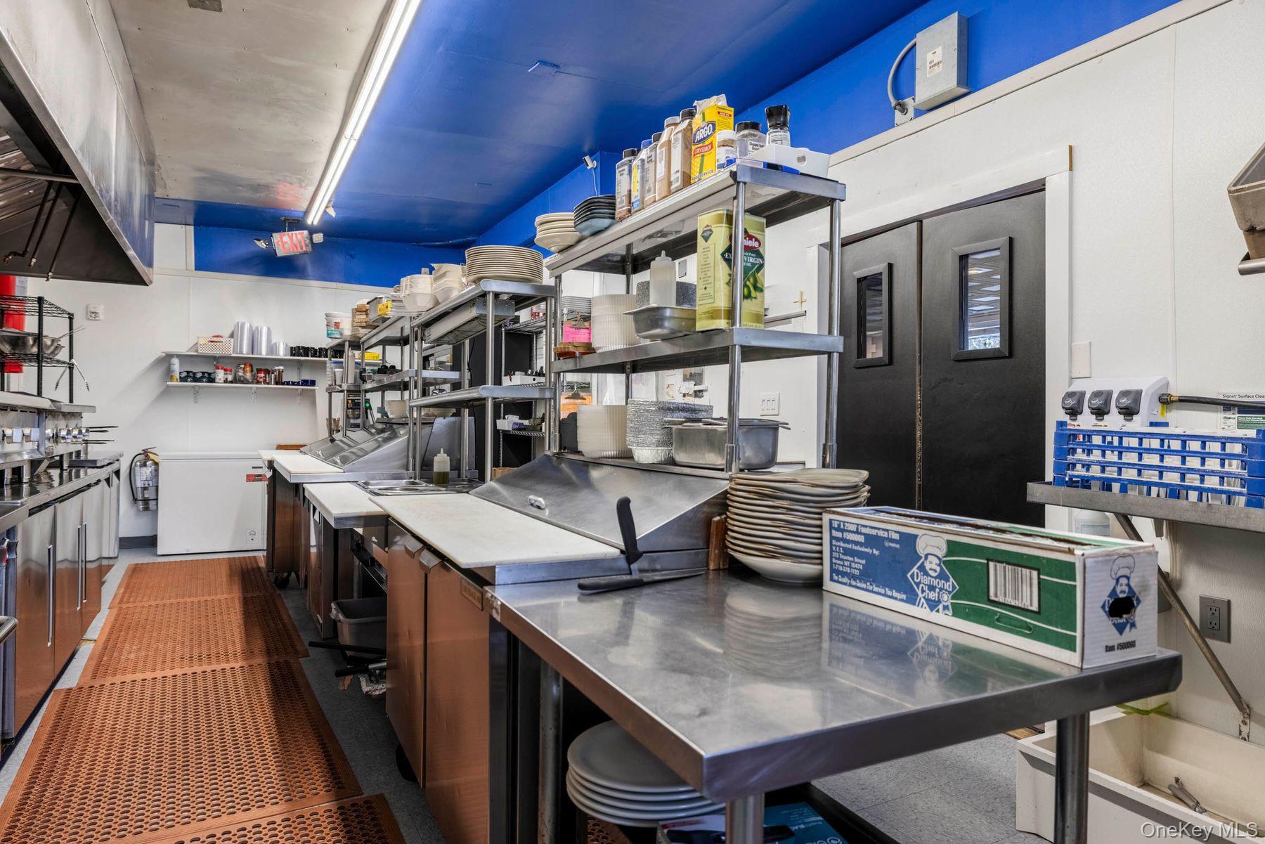 7588 N Broadway, Red Hook, NY 12571