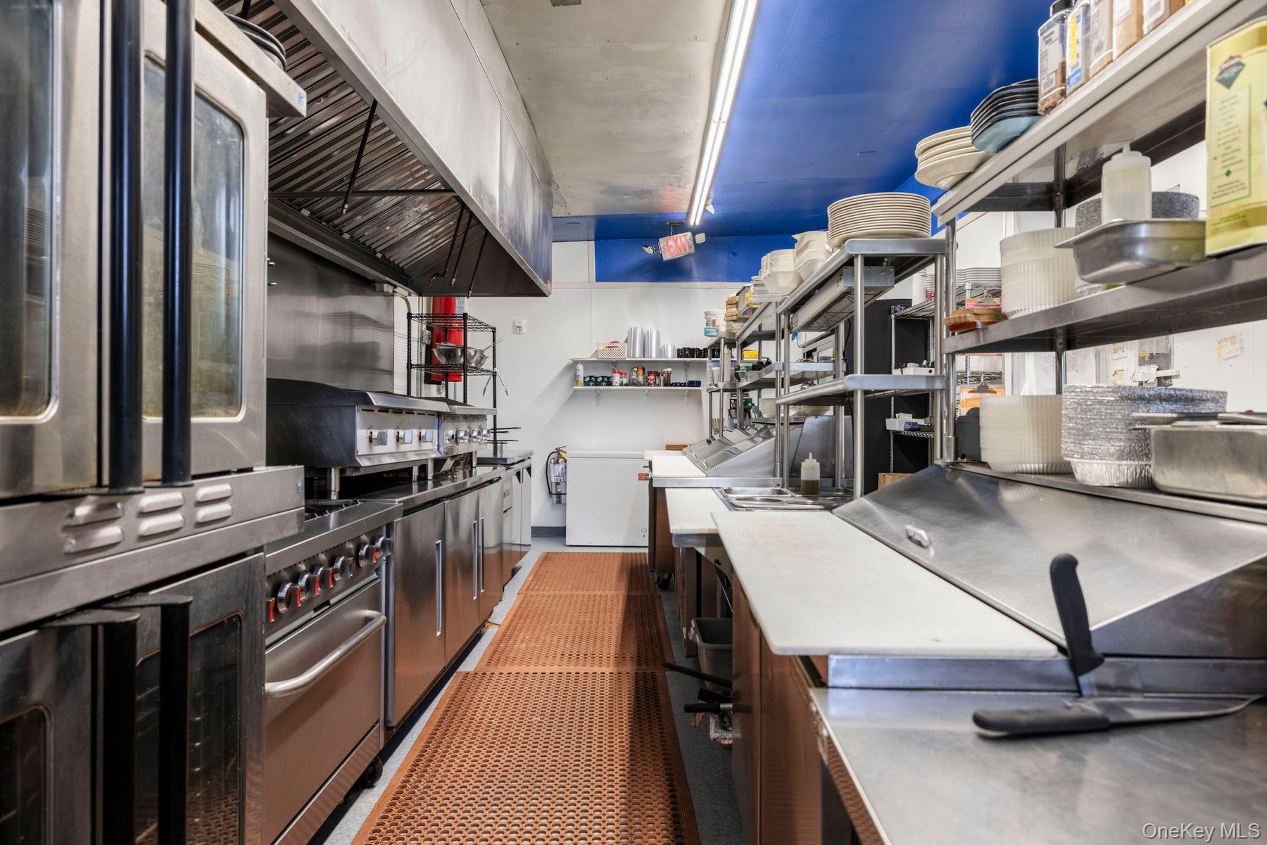 7588 N Broadway, Red Hook, NY 12571